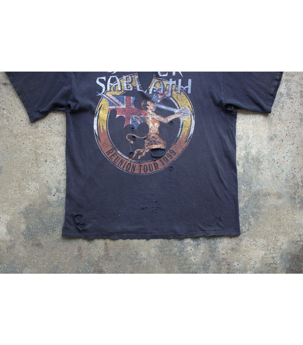 Vintage 1999 outlets Black Sabbath Reunion Tour Shirt